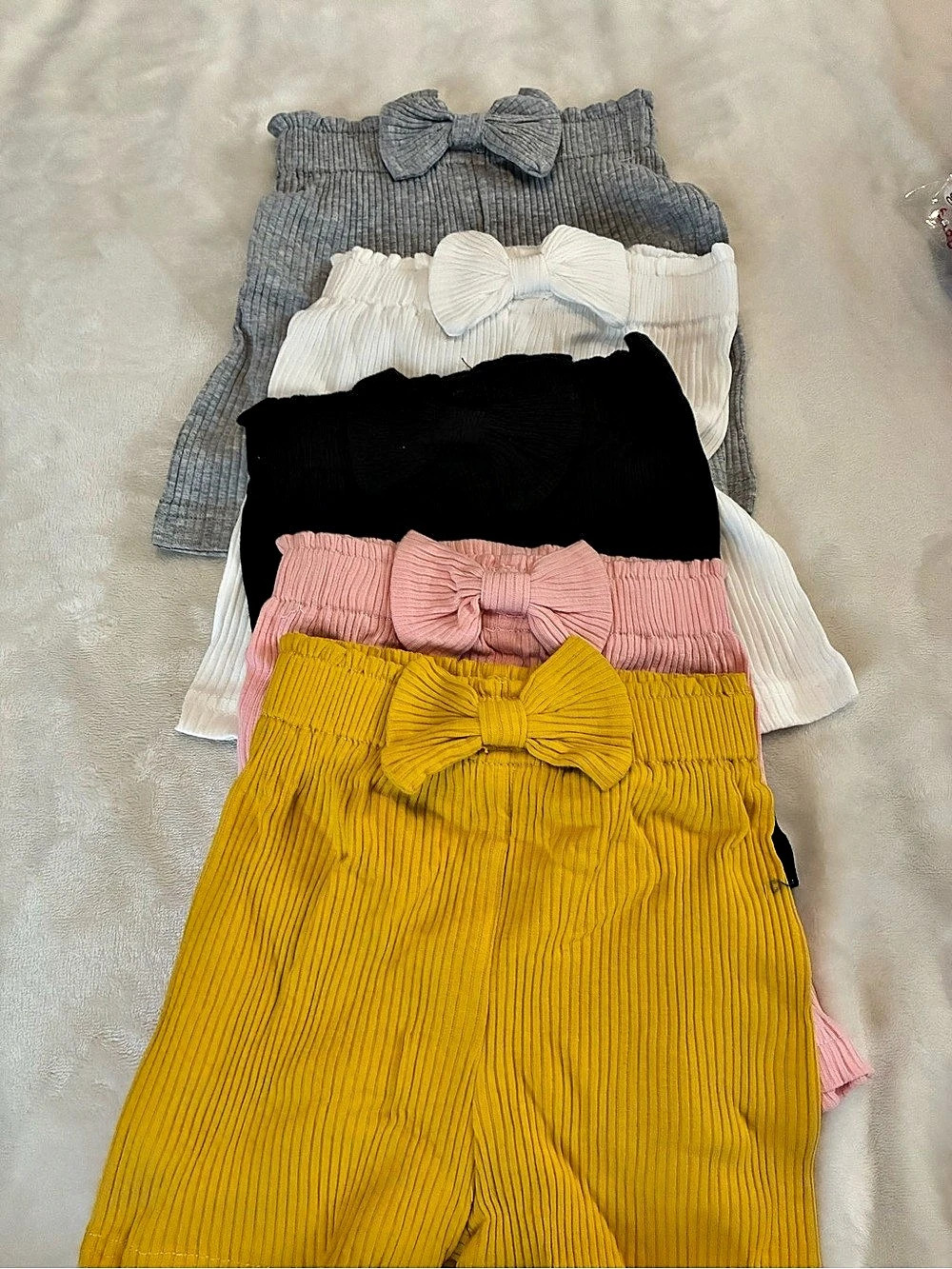 Girls Ribbed Bow Shorts Set size 110(4)